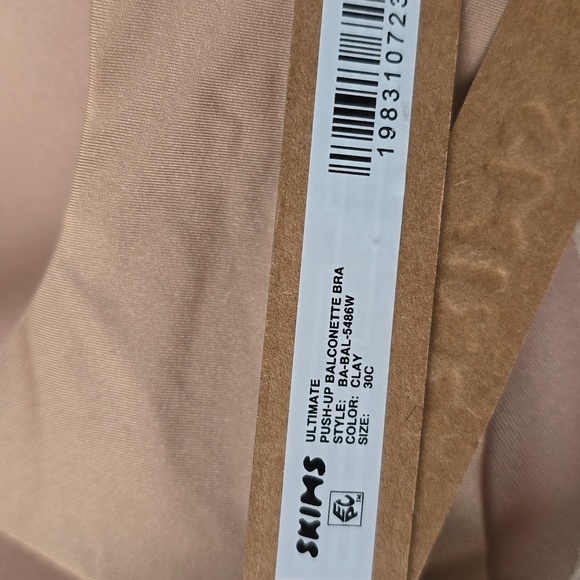 SKIMS Ultimate Push Up Balconette Bra Size:30C Clay - Picture 4 of 5